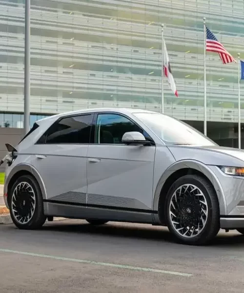 У Великій Британії заборонили рекламу електромобілів Hyundai та Toyota