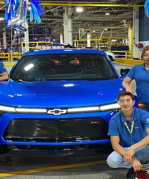 Зібрано перший електричний Chevrolet Blazer