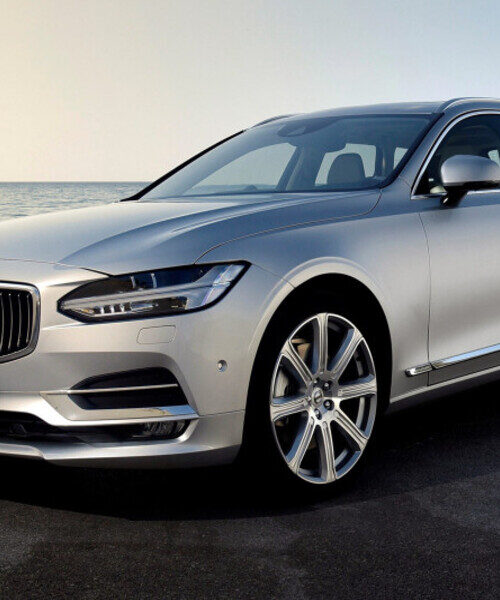 Volvo планує випустити електричний універсал