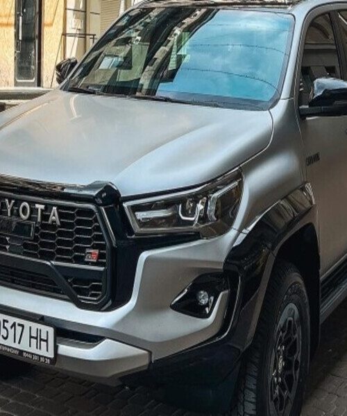 В Україні з’явився екстремальний спортивний пікап Toyota