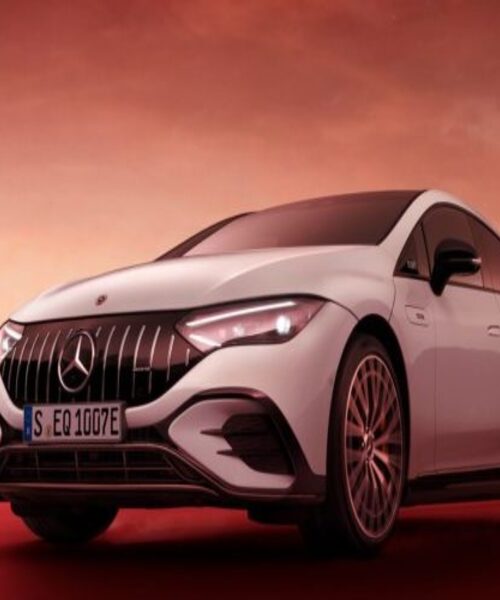 Mercedes анонсував нові батареї для електромобілів