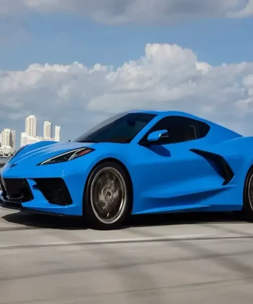 Corvette стане електричним, а потім перетвориться на кросовер