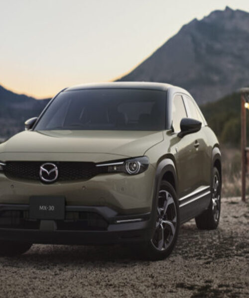 Mazda представила гібридний кросовер із роторним двигуном