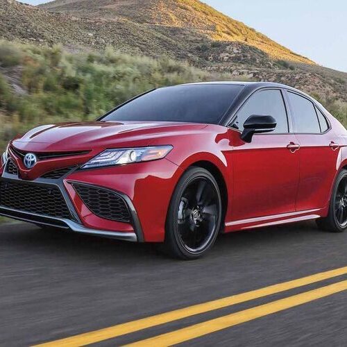 Відбулася довгоочікувана прем’єра оновленої Toyota Camry