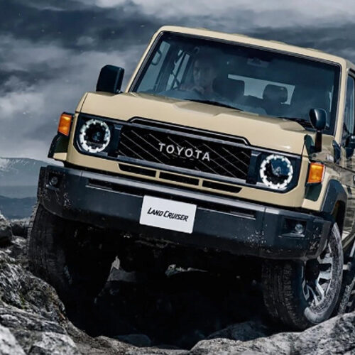 Легендарний позашляховик Land Cruiser 70 повернули у виробництво