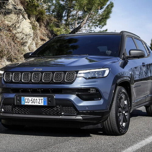 На український ринок повернуть позашляховик Grand Cherokee