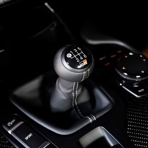 Toyota випустить механічну коробку передач для електромобілів