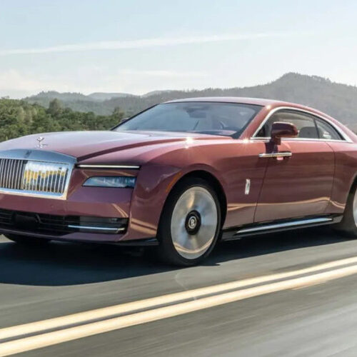 Продаж нового Spectre від Rolls-Royce заплановано на 2024 рік