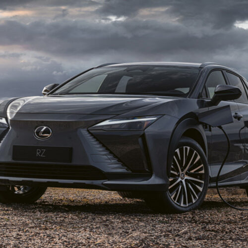 Lexus RZ отримав версію з переднім приводом