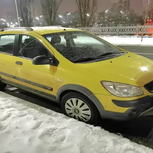 Що приховано за ефектним написом “СROSS” рідкісного Hyundai Getz Cross