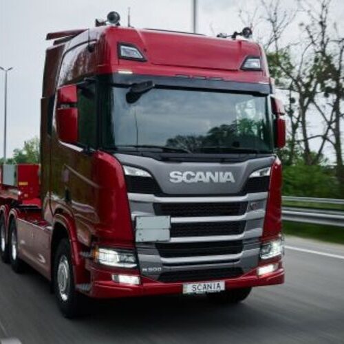 Scania поставила до України незвичний тягач