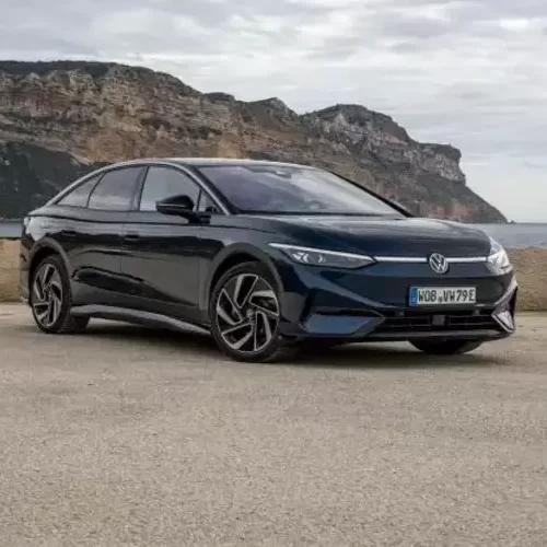 Нова модель електромобіля VW ID7 з’явилась на ринку України