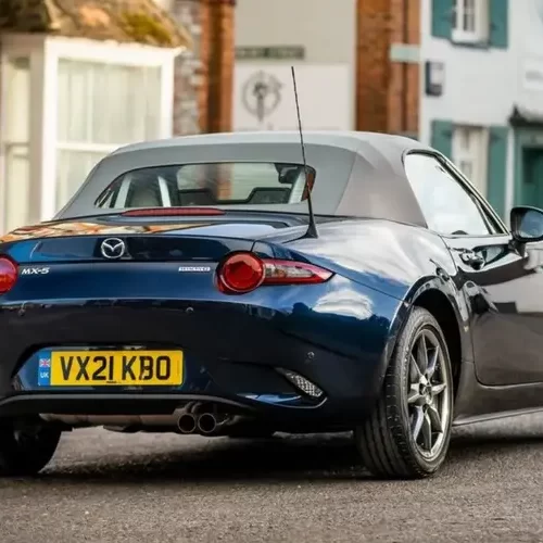 Модернізований родстер Mazda MX-5 захопив покупців ціною