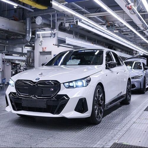 Компанія BMW минулоріч продала рекордну кількість машин