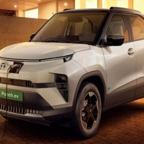 Компанія Tata випустила недорогий електрокросовер Punch EV