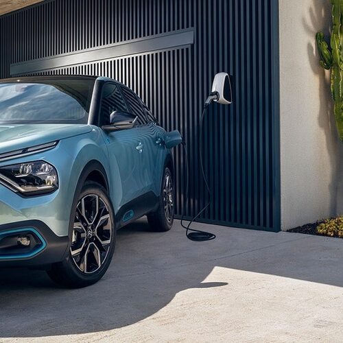 В Україні представили новий електромобіль Citroën ё-С4
