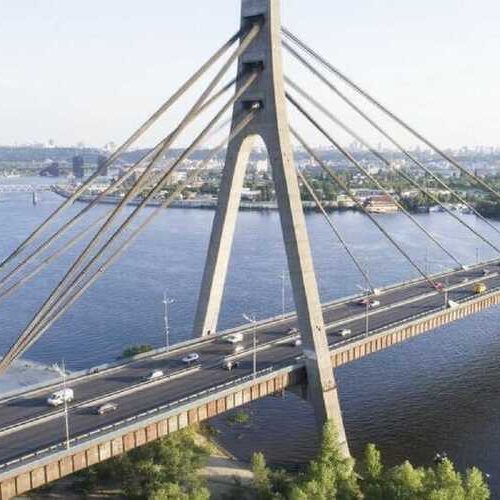 Північний міст у Києві закриють на ремонт