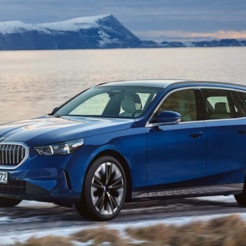 BMW офіційно презентувала універсал BMW 5 Touring