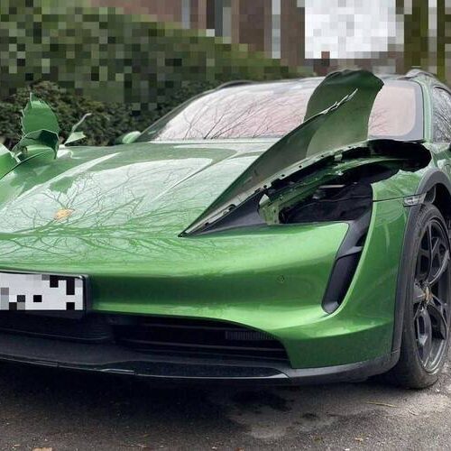 Як виглядає злочин заради фар Porsche Taycan