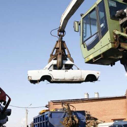 Де та як в Україні утилізувати старе авто