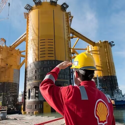 Shell переорієнтується на зарядні станції й закриє тисячу АЗС