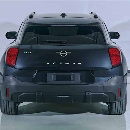 До мережі передчасно потрапили фото нового Aceman EV від Mini