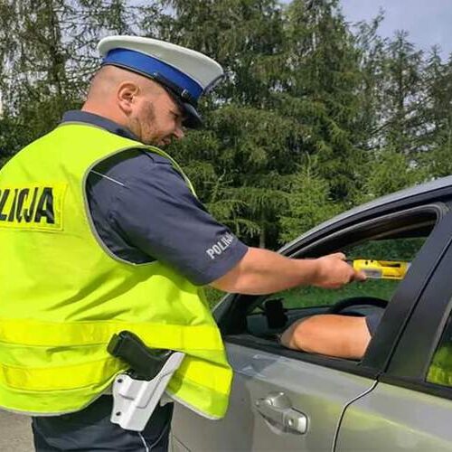У Польщі відтепер у нетверезого водія конфісковуватимуть авто