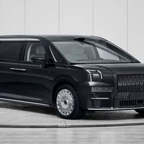 Мінівен Zeekr 009 виходить на ринок