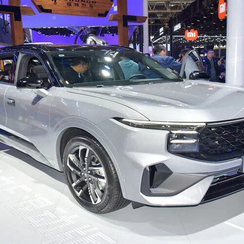 Відбувся публічний дебют семимісного кросовера Ford