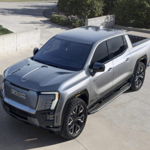 GMC випустить потужний електричний пікап