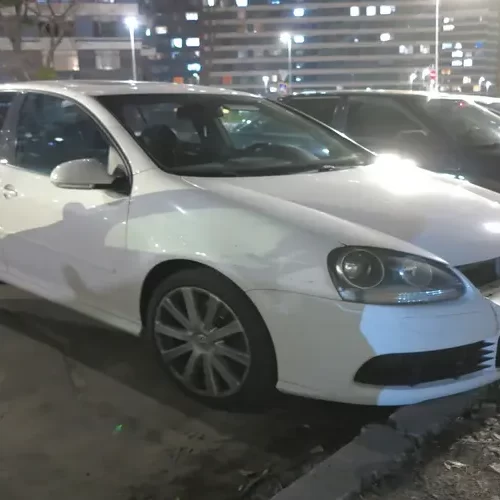 В Україні помітили рідкісний Volkswagen Golf R32