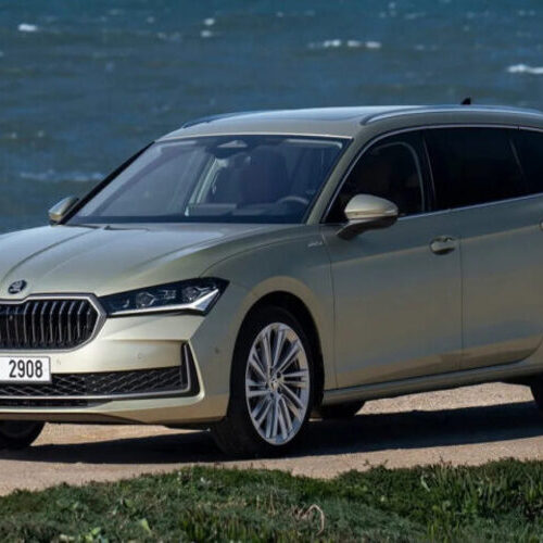 Новий Skoda Superb Combi отримав найбільш доступну версію