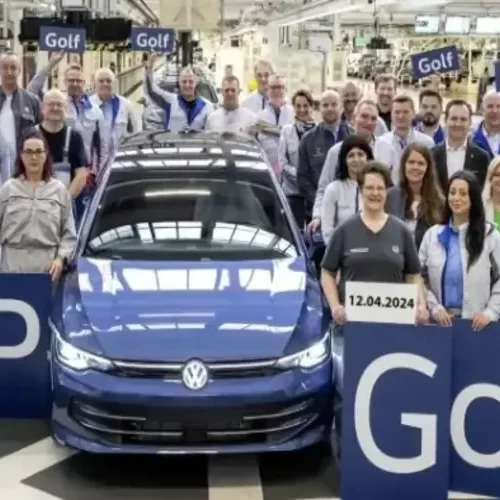 Volkswagen запустив у виробництво новітній Golf 2024
