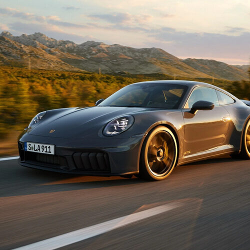 Дебютував новий Porsche 911 2025 (фото)