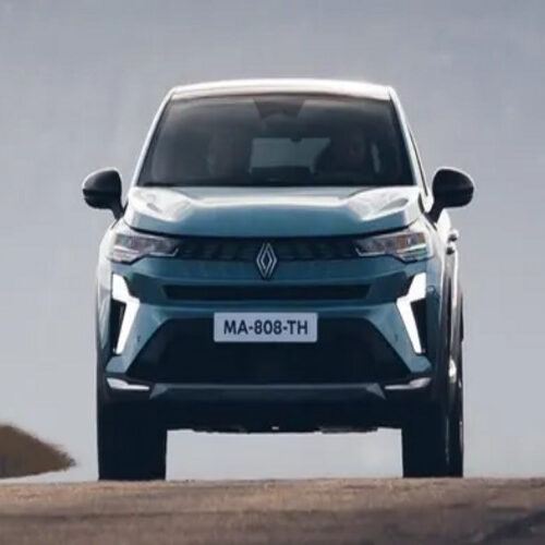 Renault назвала ціну нового доступного кросовера
