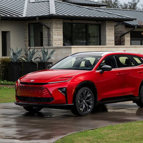 Оголошена вартість нового великого кросовера Toyota