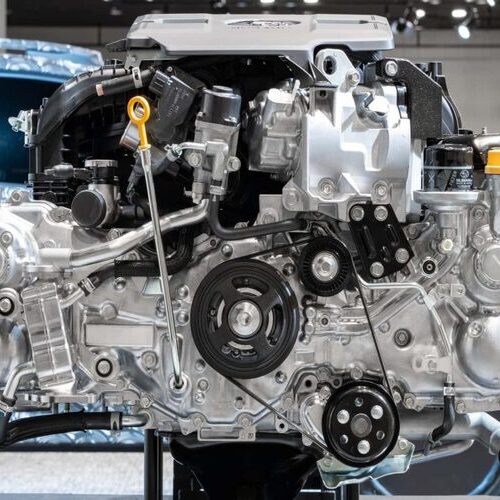 Subaru створила новий гібрид з оппозитним двигуном