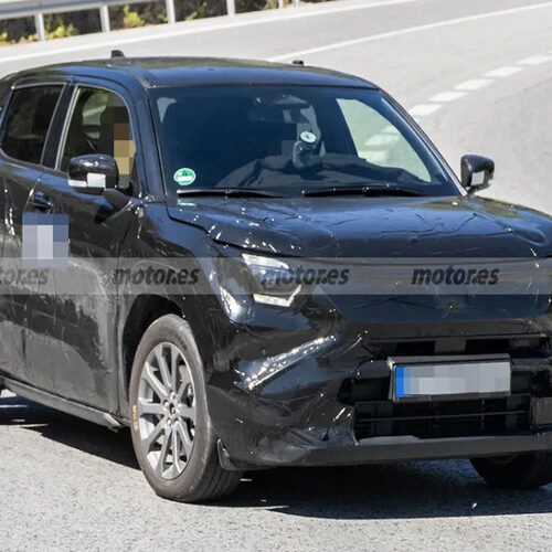 Suzuki готує до виходу на ринок новий бюджетний кросовер eVX