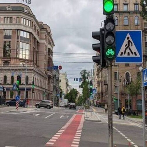 Світлофори у столиці стануть “розумнішими”