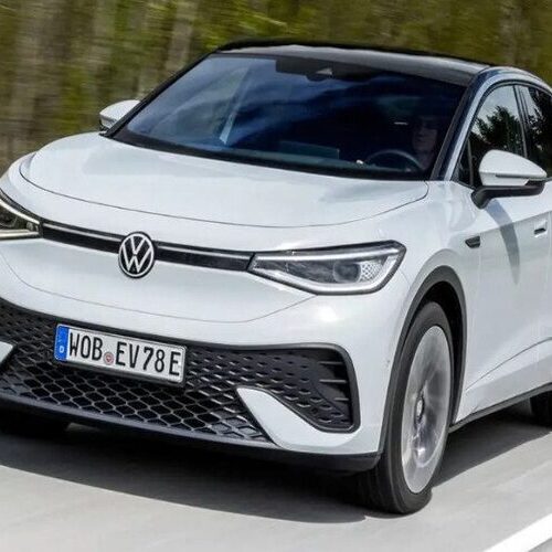 Volkswagen представила нову базову версію електричного купе-кросовера ID.5