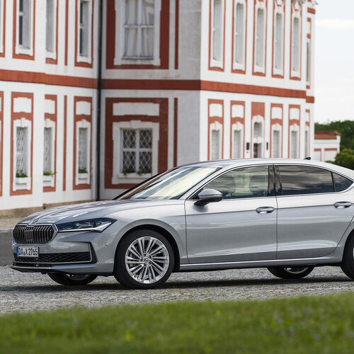 Новий Skoda Superb відтепер доступний в Україні