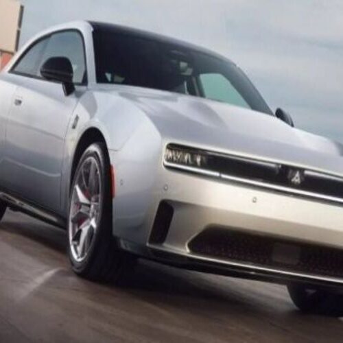 Суперкар Dodge Charger Daytona виходить на ринок