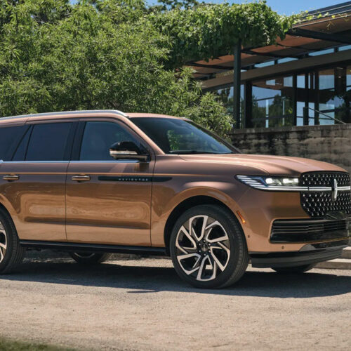 Lincoln презентує новий Navigator 2025