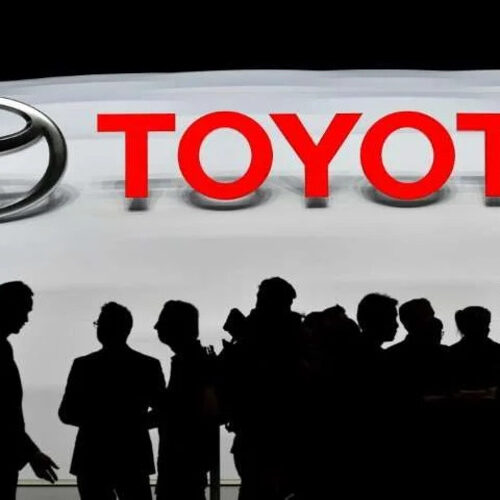 Водії подали до суду на Toyota
