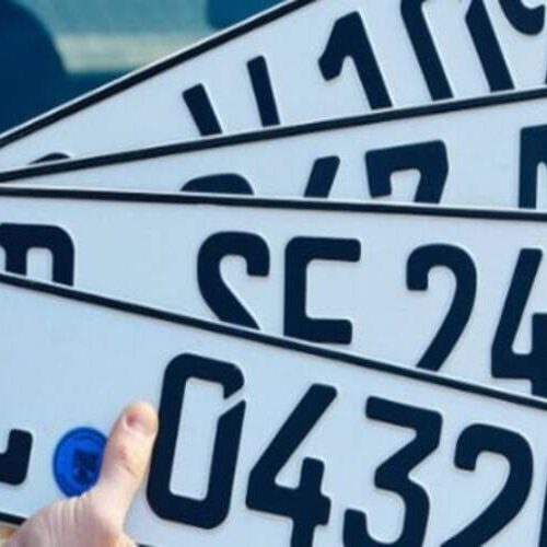 У Німеччині вводять нові правила для українських біженців з авто