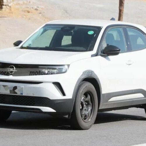 З’явились перші фото нового Opel Mokka