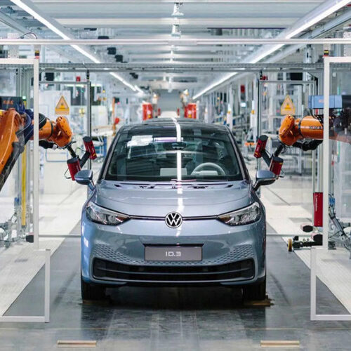 У Німеччині обвалились продажі електромобілів