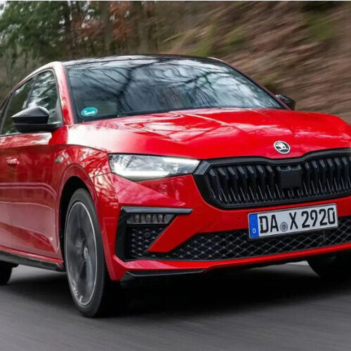 Представлена найбюджетніша чеська модель – Skoda Scala Sport 2025