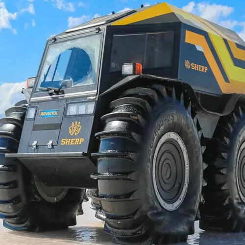 Український всюдихід рятує американців від наслідків урагану