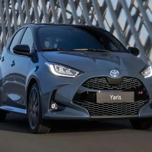 Представлено оновлену економну Toyota Yaris 2025 року